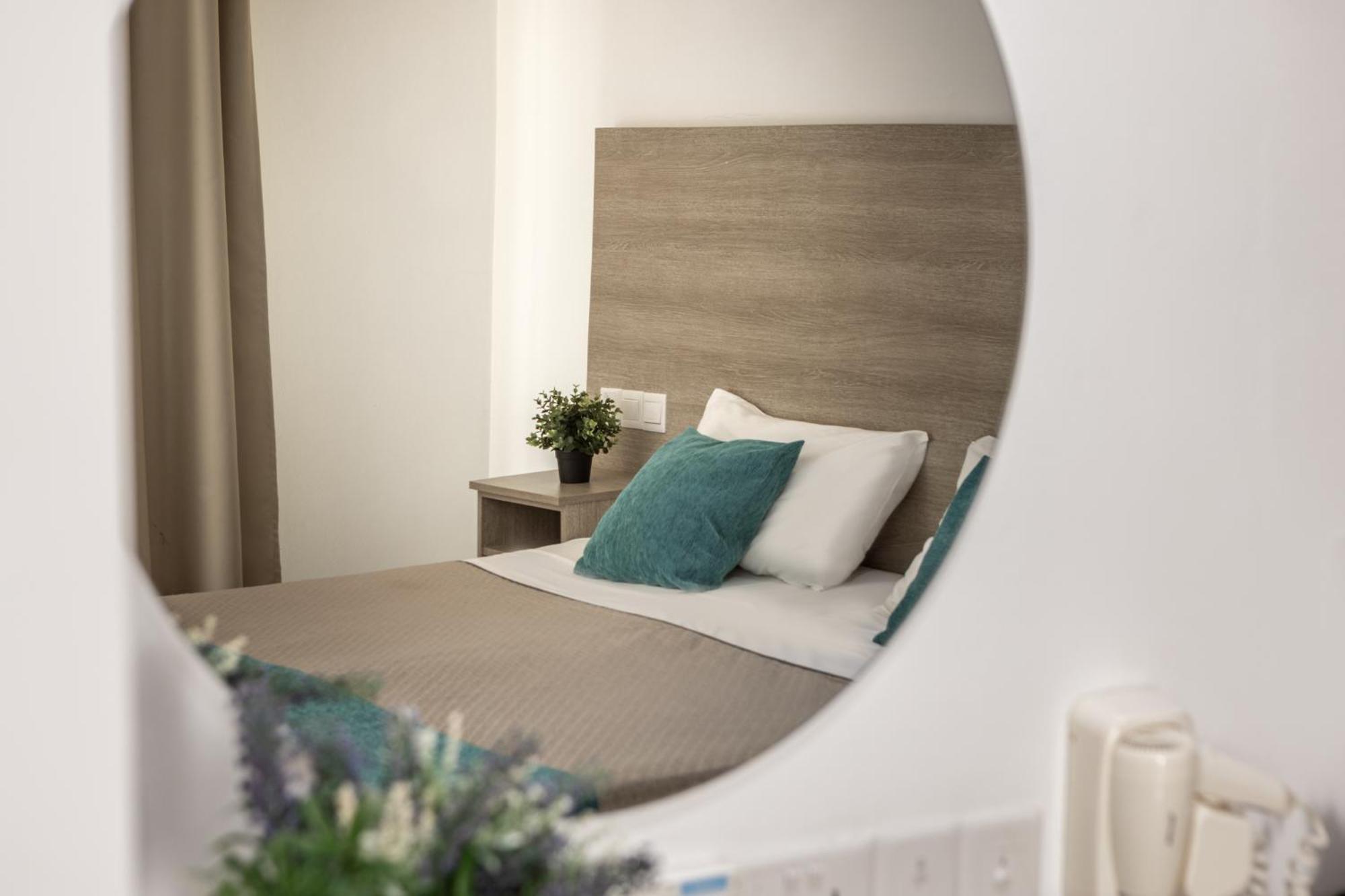 Milea Hotel 아이아 나파 외부 사진
