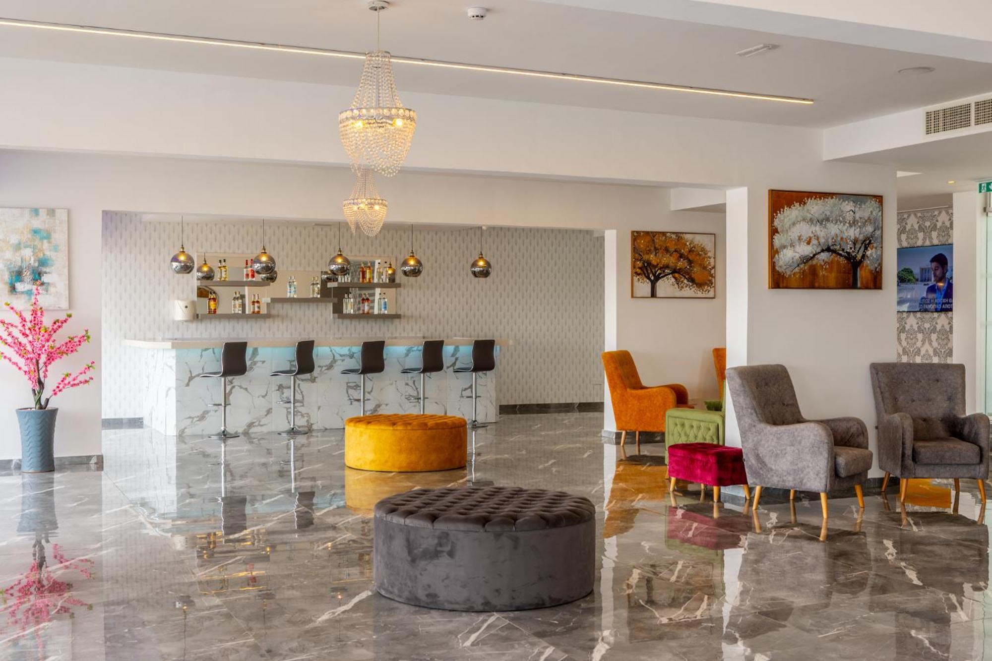 Milea Hotel 아이아 나파 외부 사진